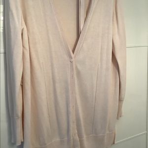 Blush coloured fine knit sweater